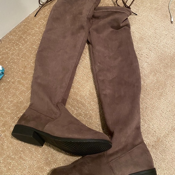 Over the knee boot size 8 - Picture 1 of 1